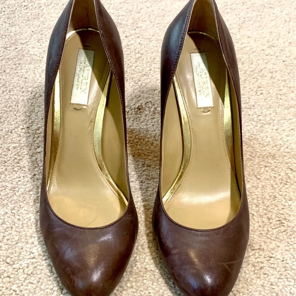 Ralph Lauren Brown Leather Pumps, Size 9 - EUC - Picture 3 of 9